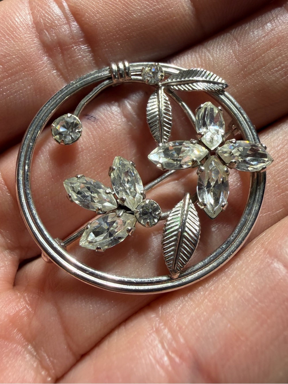 Vintage VanDell mid sterling silver rhinestone brooch